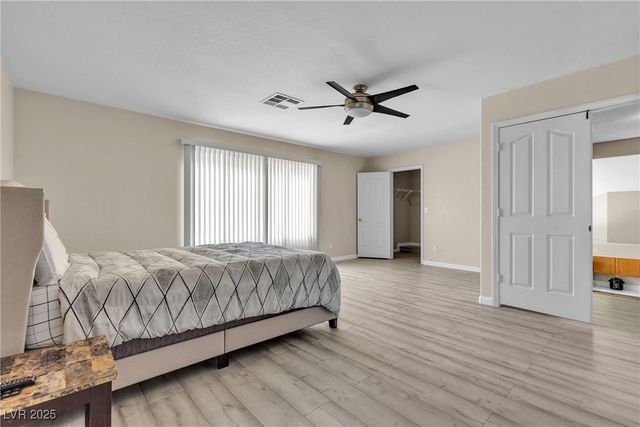 7425 Enchanted Hills Court, Las Vegas, NV 89129