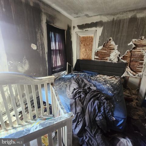 727 WALNUT ST, Columbia, PA 17512