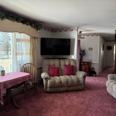 537 VT Route 244, Thetford, VT 05058