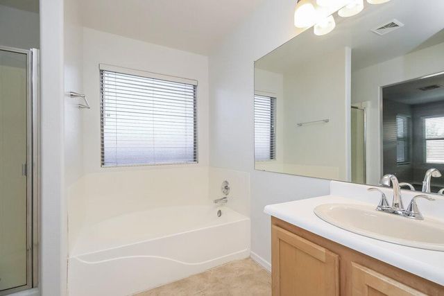 3879 S Conestoga Road, Apache Junction, AZ 85119