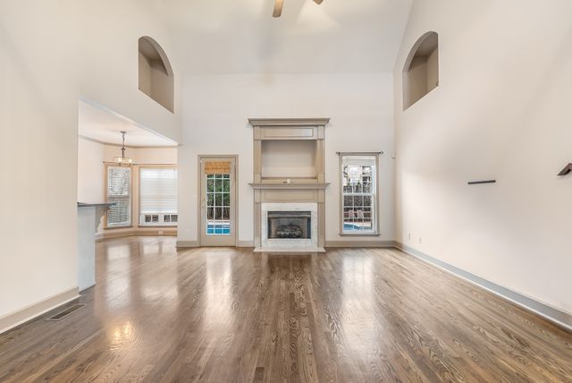 1529 Bunbury Dr, Thompsons Station, TN 37179