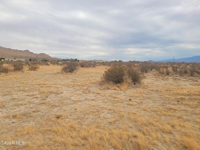 Cor Ave B12 Vic 75 St W, Lancaster, CA 93536