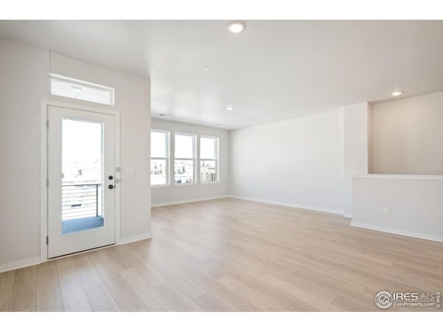 6355 Elk Pass Ln, Loveland, CO 80538