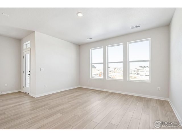 6355 Elk Pass Ln, Loveland, CO 80538