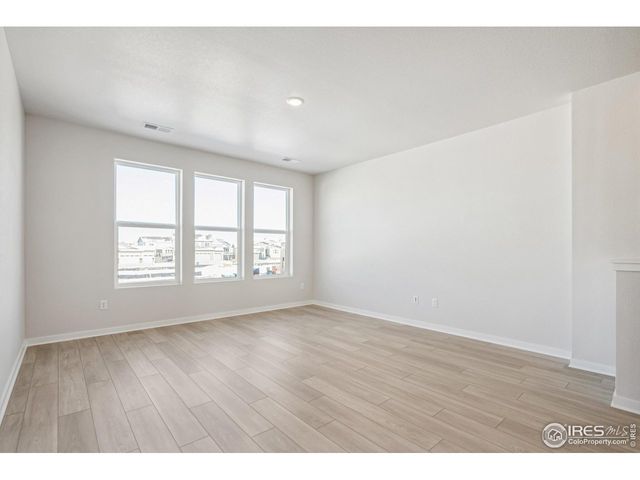 6355 Elk Pass Ln, Loveland, CO 80538