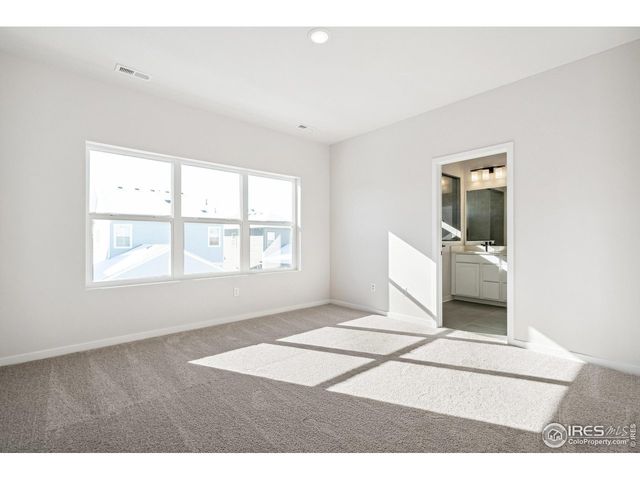 6355 Elk Pass Ln, Loveland, CO 80538