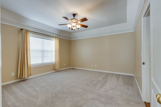 2118 Sue Ln, Spring Hill, TN 37174
