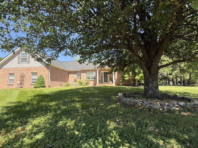 2118 Sue Ln, Spring Hill, TN 37174