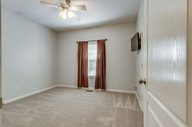 2118 Sue Ln, Spring Hill, TN 37174