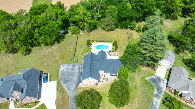 2118 Sue Ln, Spring Hill, TN 37174