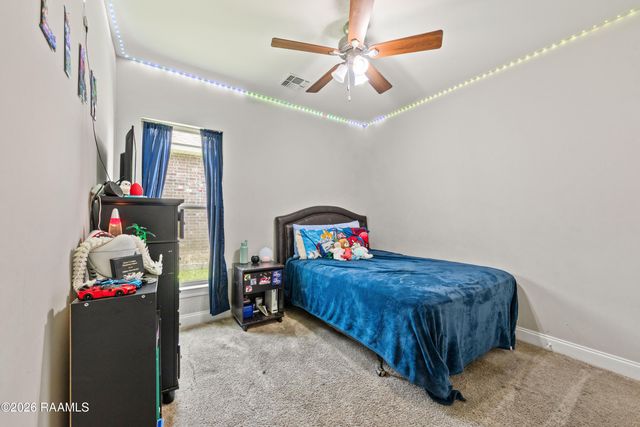 305 Adry Lane, Youngsville, LA 70592
