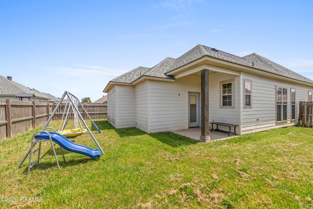 305 Adry Lane, Youngsville, LA 70592