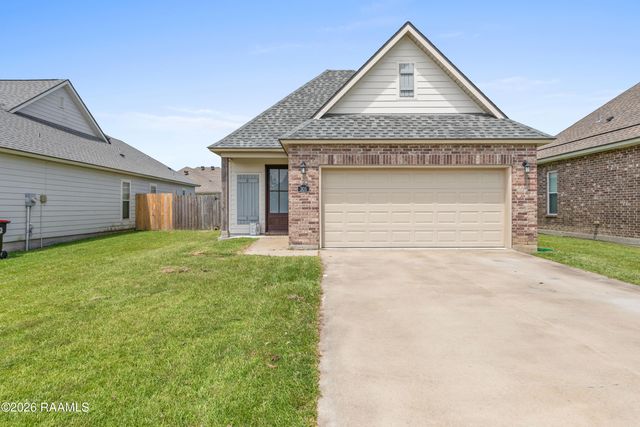 305 Adry Lane, Youngsville, LA 70592