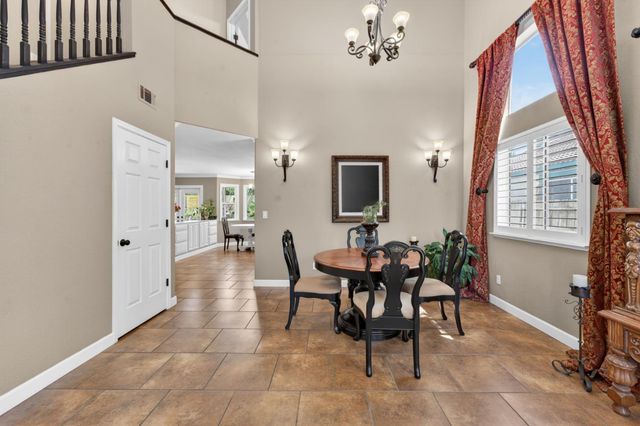 1728 Calle Campana, Roseville, CA 95747