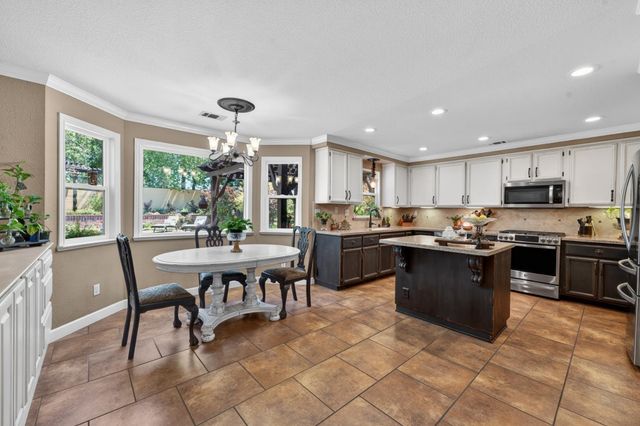 1728 Calle Campana, Roseville, CA 95747