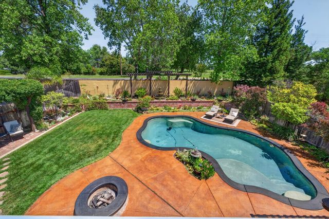 1728 Calle Campana, Roseville, CA 95747