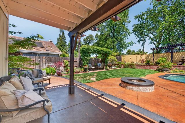 1728 Calle Campana, Roseville, CA 95747