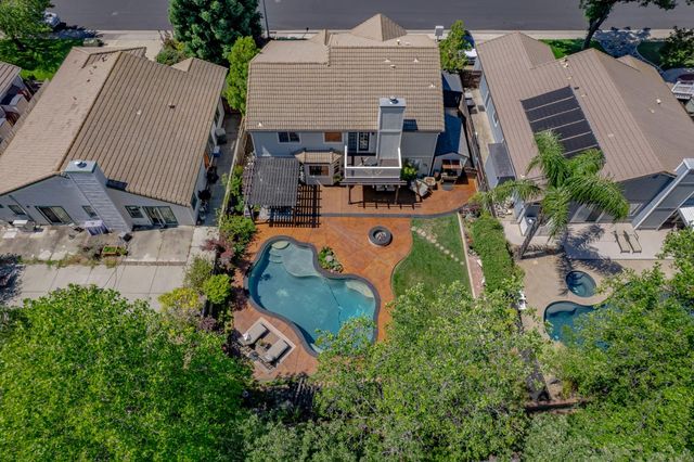 1728 Calle Campana, Roseville, CA 95747