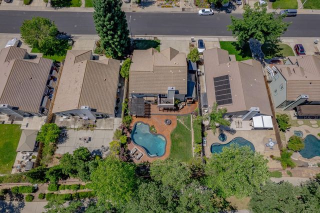 1728 Calle Campana, Roseville, CA 95747