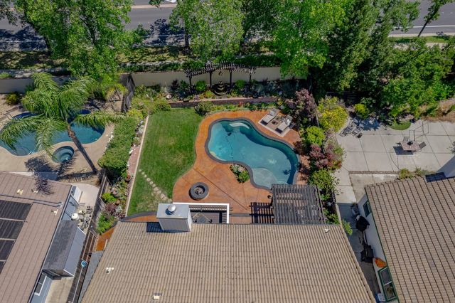 1728 Calle Campana, Roseville, CA 95747