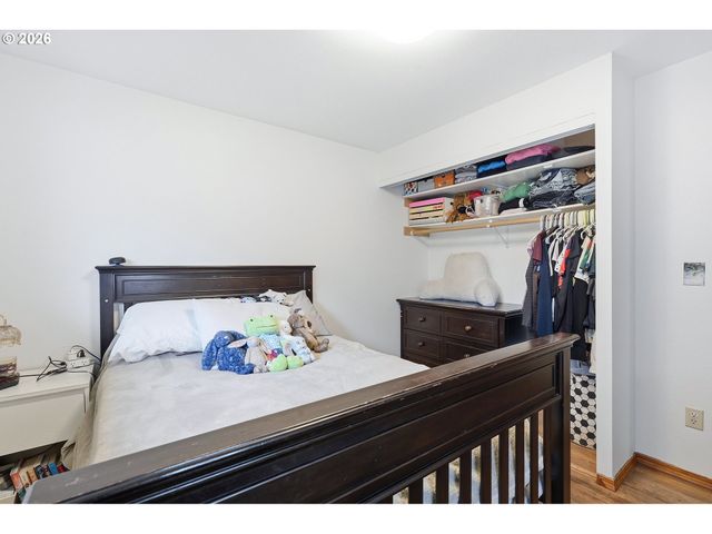 16825 Sw CAMBRIDGE Ct, Beaverton, OR 97078