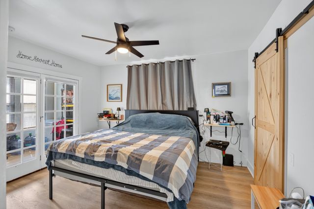 13219 S Houston Avenue, Chicago, IL 60633