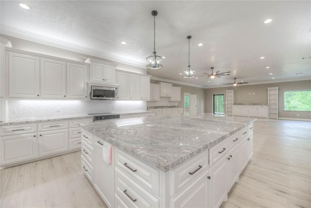 6855 W Fm 942, Livingston, TX 77351
