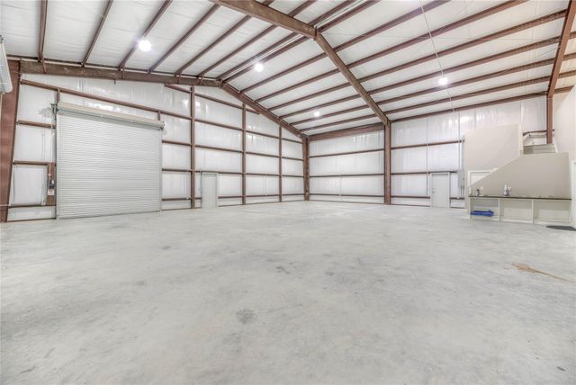 6855 W Fm 942, Livingston, TX 77351