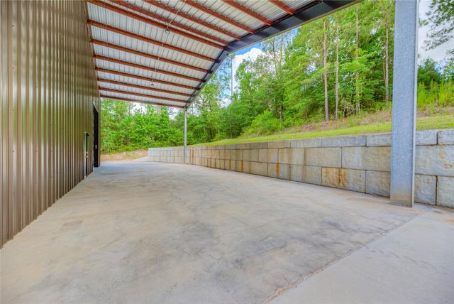 6855 W Fm 942, Livingston, TX 77351