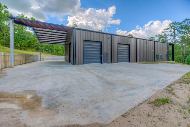 6855 W Fm 942, Livingston, TX 77351