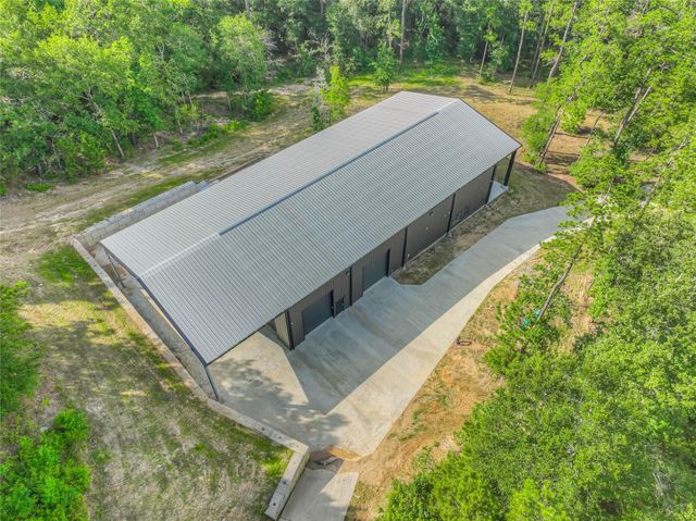 6855 W Fm 942, Livingston, TX 77351