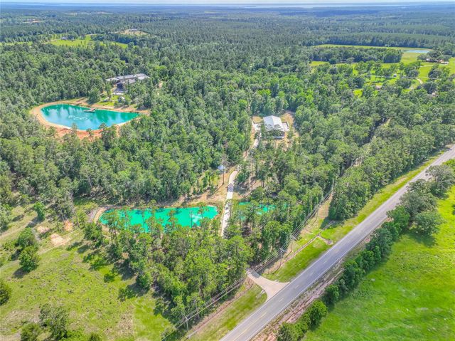 6855 W Fm 942, Livingston, TX 77351