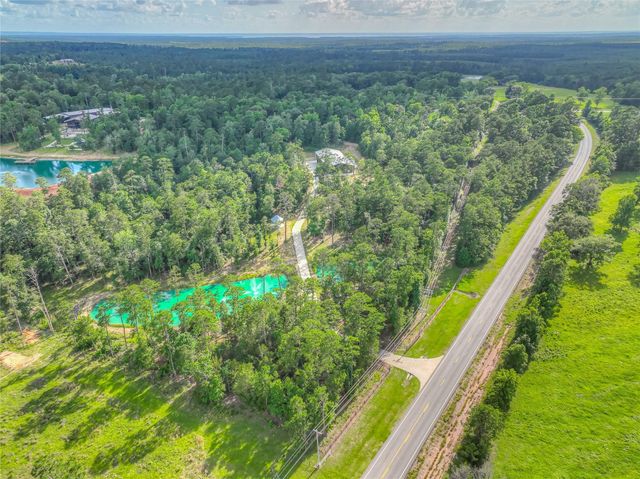 6855 W Fm 942, Livingston, TX 77351