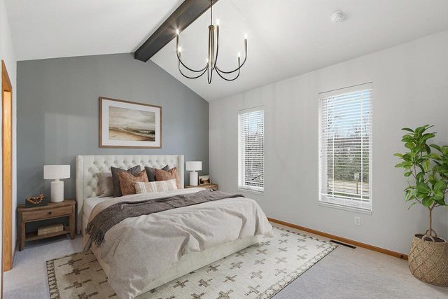 22 Windswept Way, Fitchburg, WI 53719