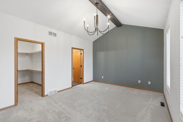 22 Windswept Way, Fitchburg, WI 53719