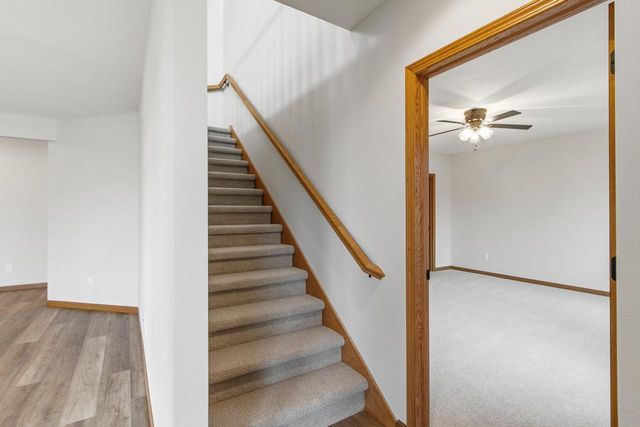 22 Windswept Way, Fitchburg, WI 53719