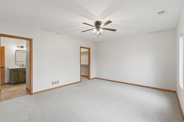 22 Windswept Way, Fitchburg, WI 53719