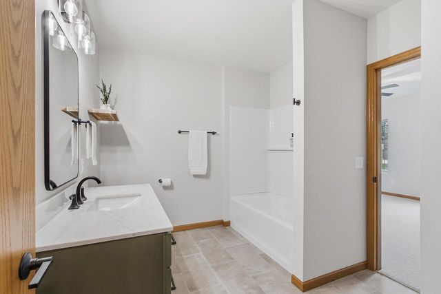 22 Windswept Way, Fitchburg, WI 53719