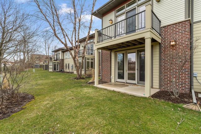22 Windswept Way, Fitchburg, WI 53719