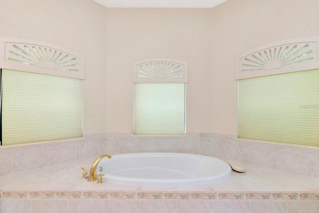2012 ISLAND ESTATES DRIVE, Parrish, FL 34219