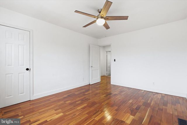 814 S OAK ST, Arlington, VA 22204