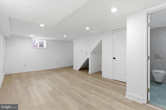 814 S OAK ST, Arlington, VA 22204