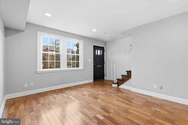 814 S OAK ST, Arlington, VA 22204