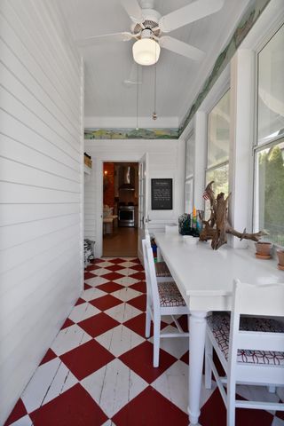 404 Washington Street, Valparaiso, IN 46383