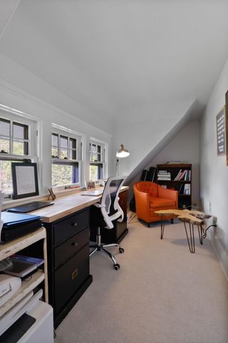 404 Washington Street, Valparaiso, IN 46383