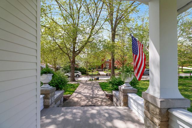 404 Washington Street, Valparaiso, IN 46383