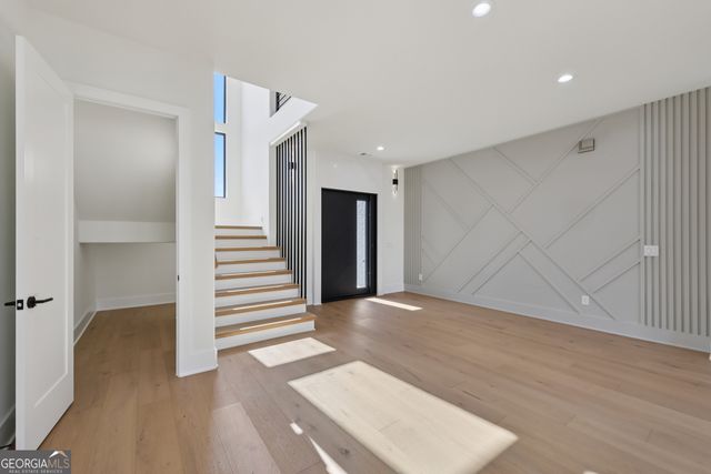 93 Rocky Ridge Way, Auburn, GA 30011