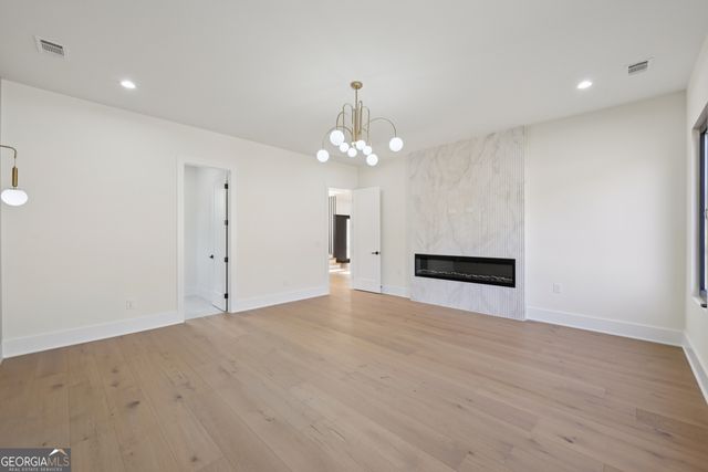 93 Rocky Ridge Way, Auburn, GA 30011