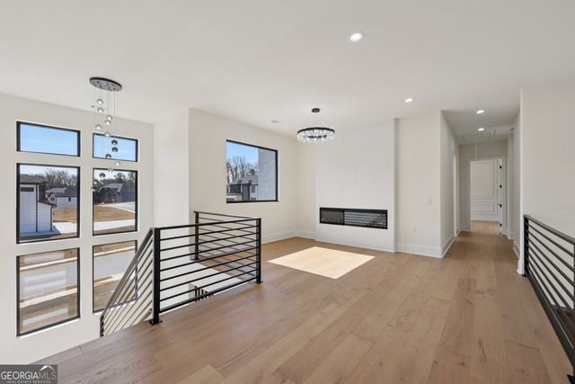 93 Rocky Ridge Way, Auburn, GA 30011