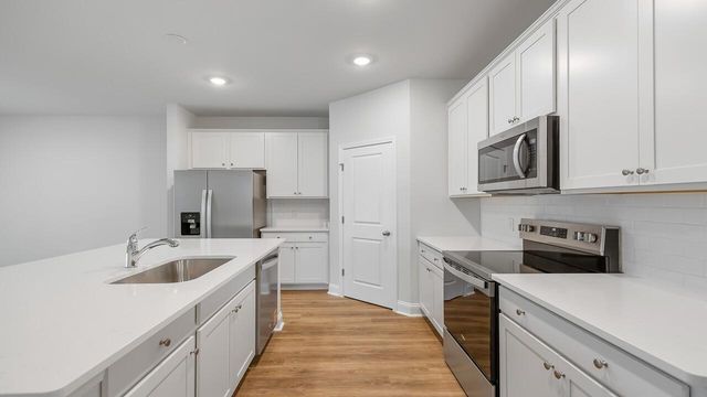 138 Morning View Way, Moncks Corner, SC 29461